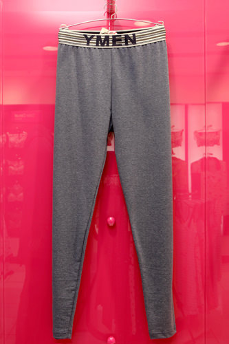 男士睡裤
18,000韩元