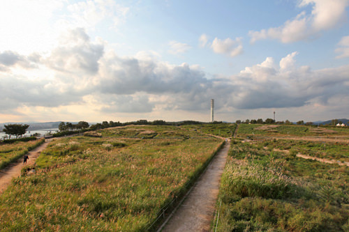 天空公园地下埋有回收利用沼气的管道