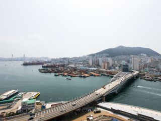 屋顶是绝佳的釜山风景展望台