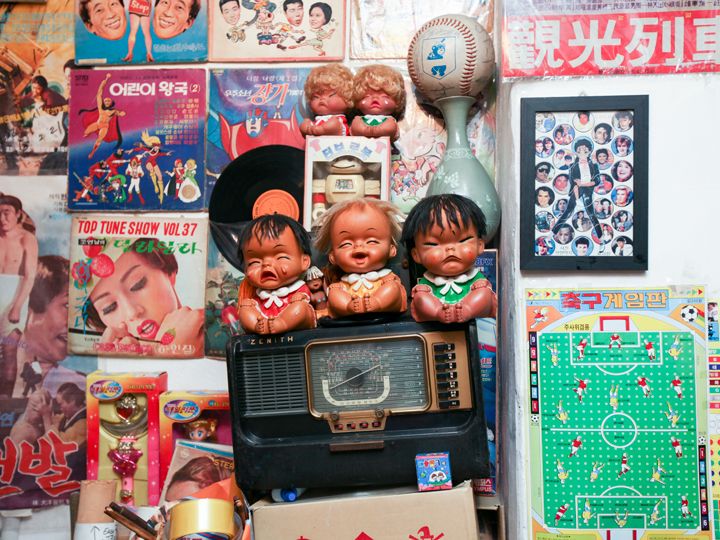 周六和周日售卖纪念品