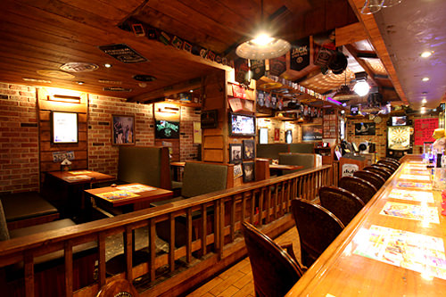 气氛轻松惬意的酒馆(HOF)