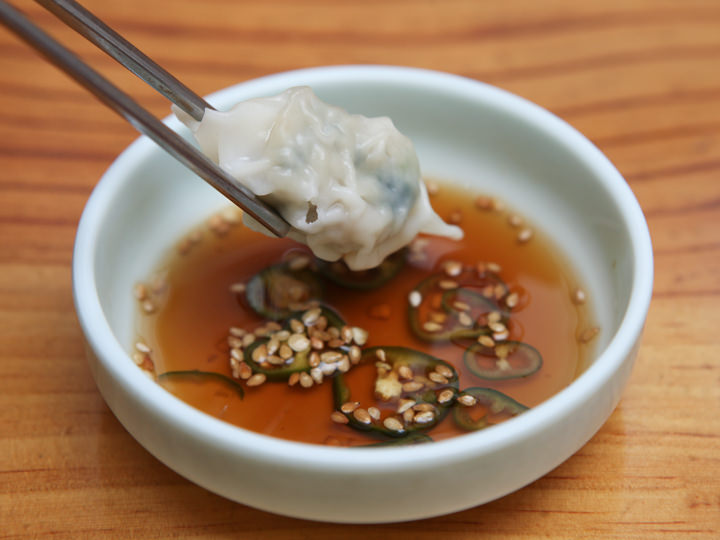 蘸酱油吃也不错