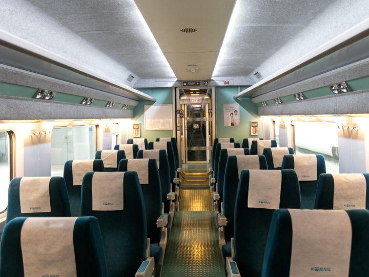 韩国的交通 韩国交通列表 ktx高速列车ktx列车的普通车厢无论种类如何