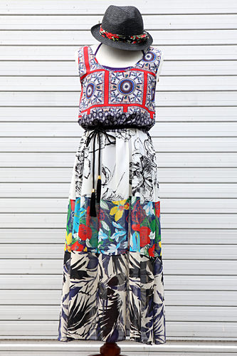 帽子35,000韩元
连衣裙75,000韩元
背心15,000韩元