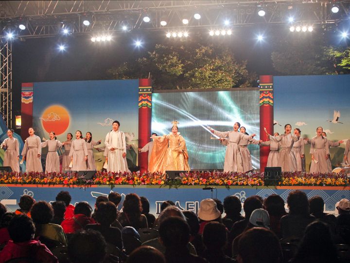 作为庆典一个环节举办的“板索里节”