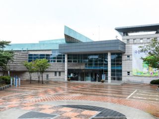 收藏了近万件文化遗产的“仁川广域市立博物馆”