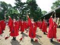 演奏祭祀乐和舞蹈
