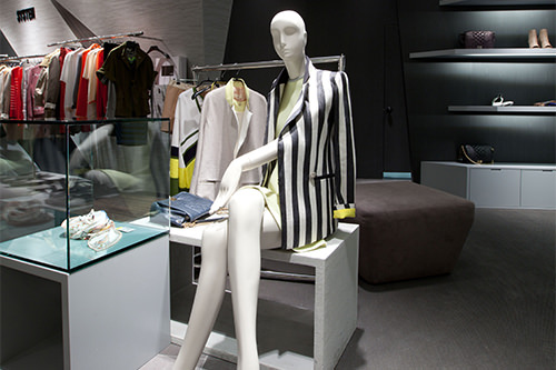 年轻女性的江南购物之旅 韩国旅游攻略 韩国旅游网 韩巢网