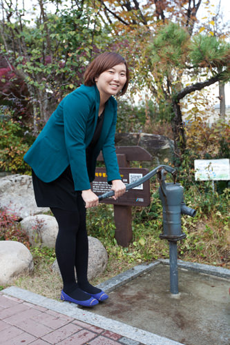 体验手动压水机