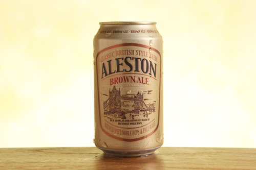 ALESTON
英式高档深色麦芽啤酒。入喉舒服,苦味较重,深受男士喜爱。
试饮感想:麦芽味道重,因此略有酸味,入喉后可感觉到苦味。