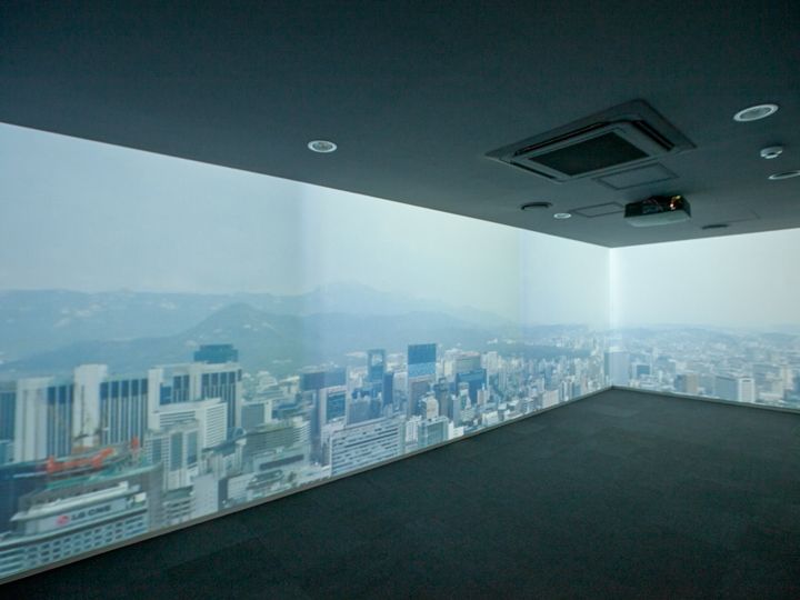 城郭上俯瞰的首尔