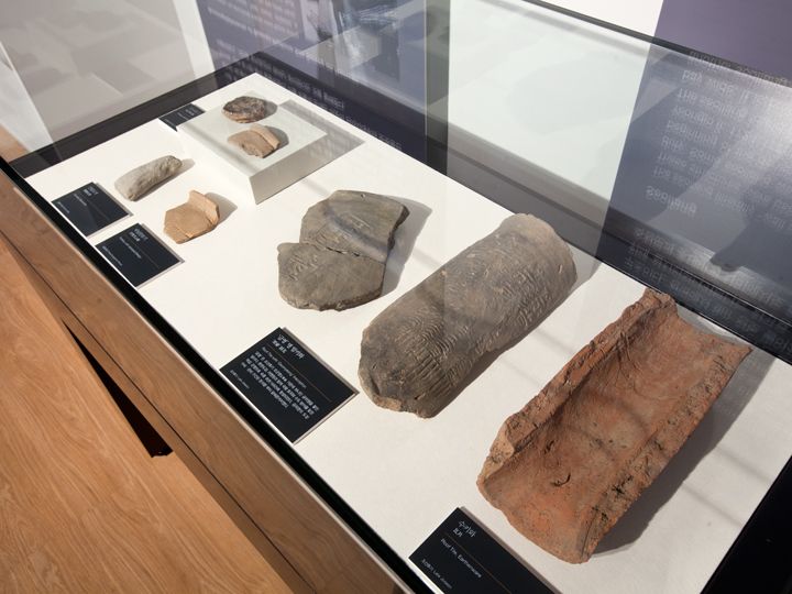 采掘出来的部分瓦片