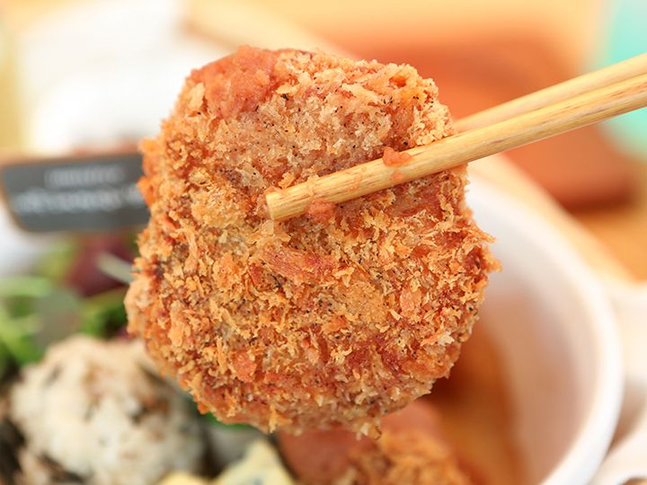 酸酸甜甜的炸大豆肉丸