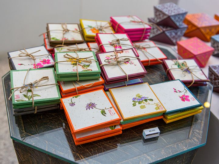 杯垫 6,000韩元/张