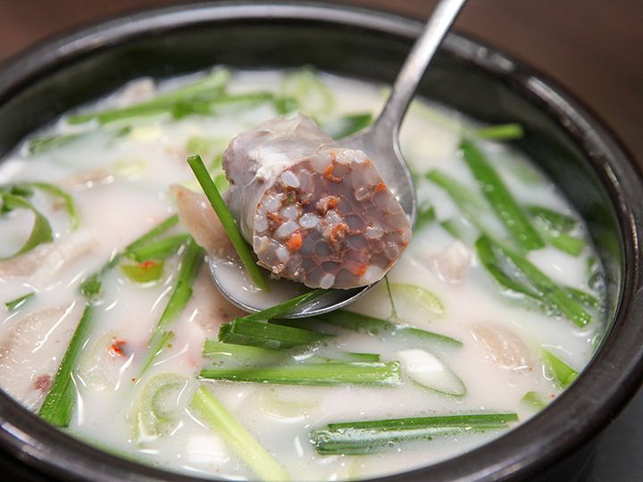 制作精细的米肠