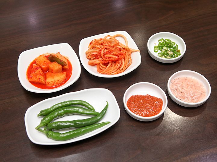 特色调味料和小菜