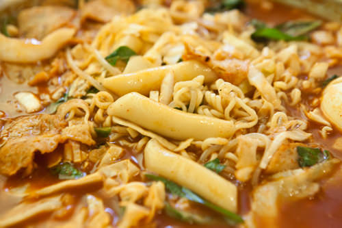 加入了大量苏子叶与年糕