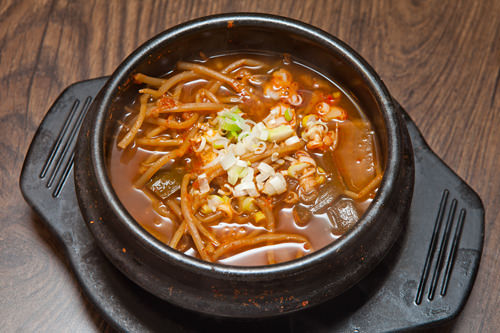 肉汁的美味不可阻挡的辣味汤