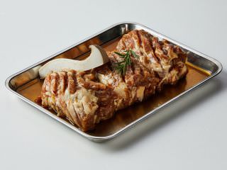 “腌猪排” ※照片提供：三岔路口肉铺 CentralCity店