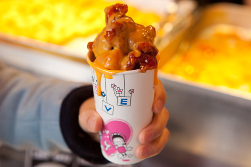 浓郁的奶酪搭配上鸡块,人间美味!