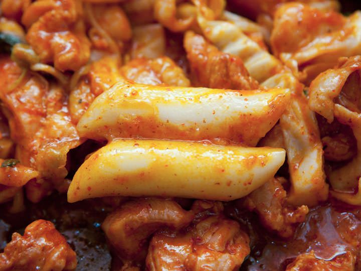 年糕外层软而有弹性,内里劲道