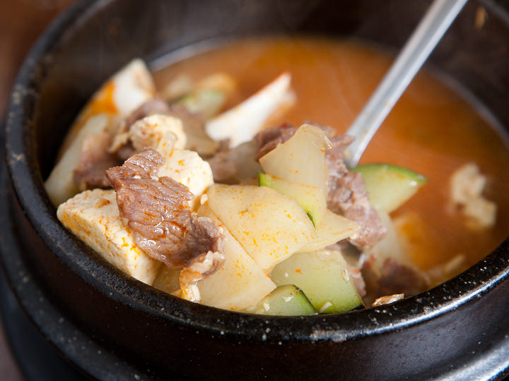 大酱汤里有外脊肉的"肥牛大酱汤"