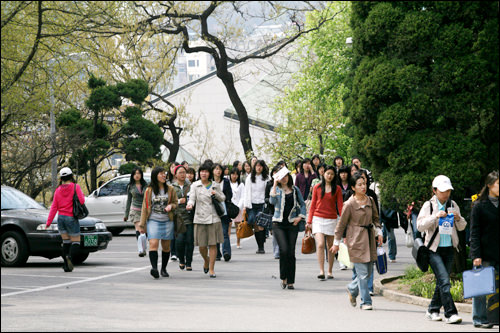 梨花女子大学 韩国景点推荐 韩国旅游网 韩巢网
