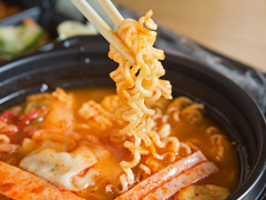 单身越来越多！韩国便利店里的盒饭也……