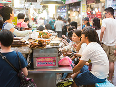 探访韩国旅游旺季中的广藏市场！