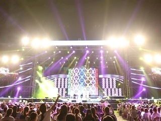 炎热的夏天，火热的K - POP公演！