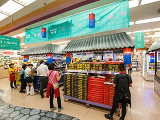 中秋将至，实地走访乐天超市，带你领略韩国的节日气氛！