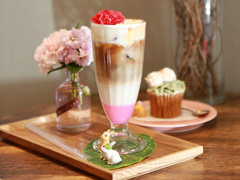 韩国旅游必去——首尔鲜花咖啡厅！