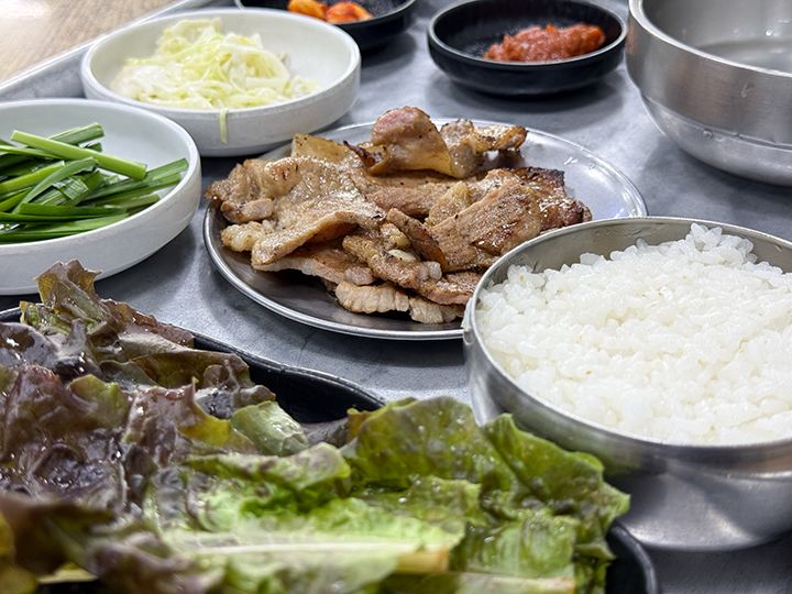 双腿调味烤肉定食 总店