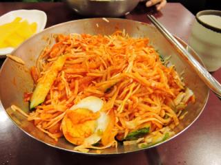 中央小吃
