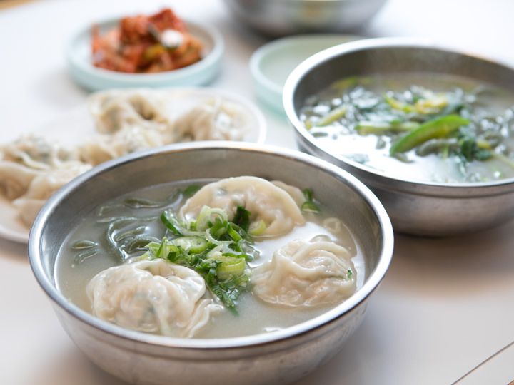 乙支手工饺子刀切面