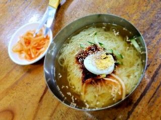 金湖麦面&传统大麦饭&生鱼片面