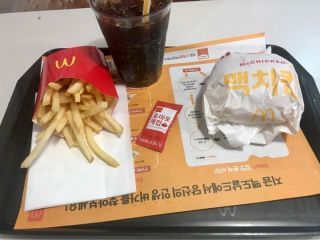 麦当劳 高尺DT店