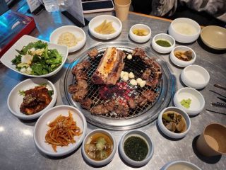青瓦城 南营店