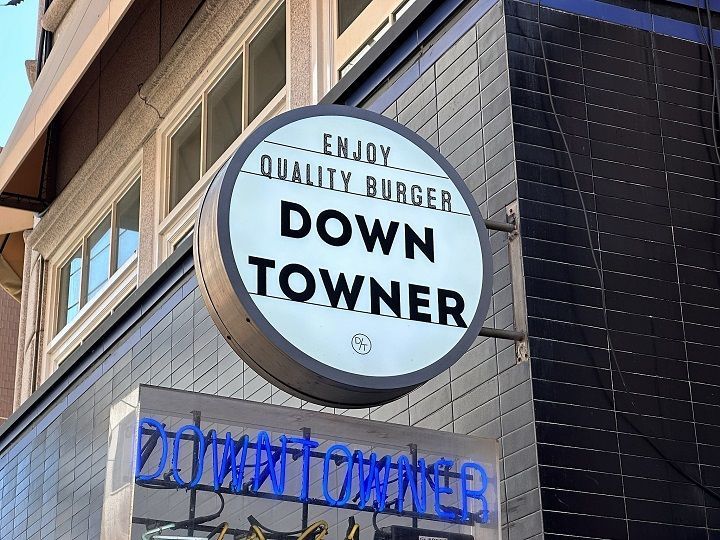 DOWNTOWNER 蚕室店