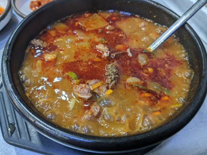 成斗韩牛实费汤饭_韩国美食_韩国旅游网-韩巢
