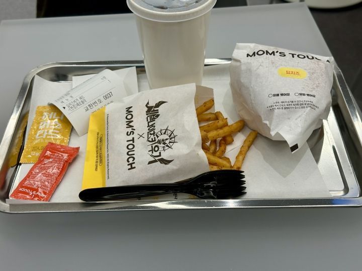 MOM＇s TOUCH DDP店