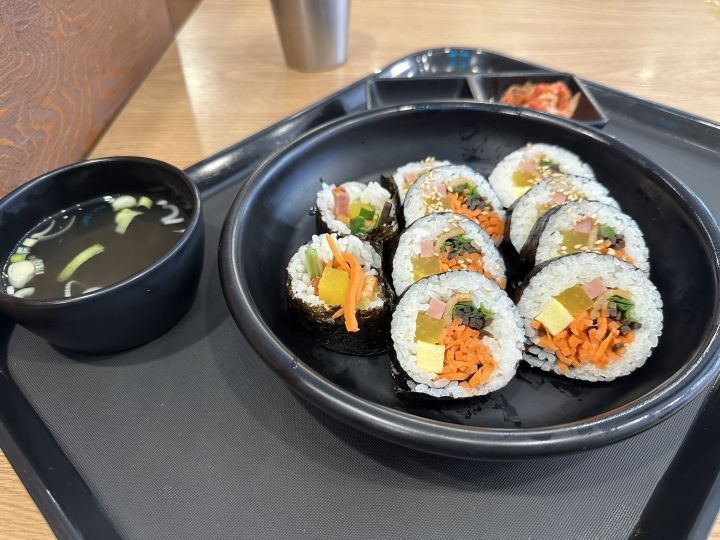 便宜紫菜包饭 狎鸥亭站店