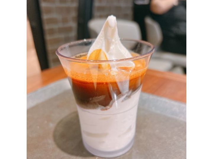 Paul Bassett 乐天百货总店