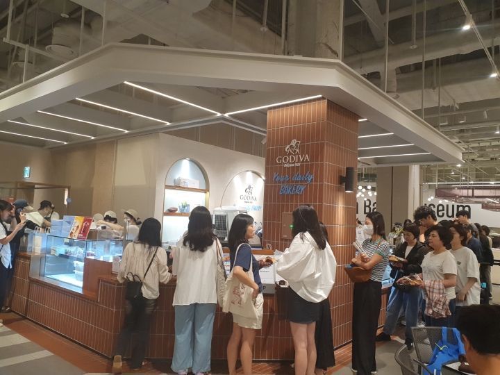 GODIVA BAKERY THE现代首尔店