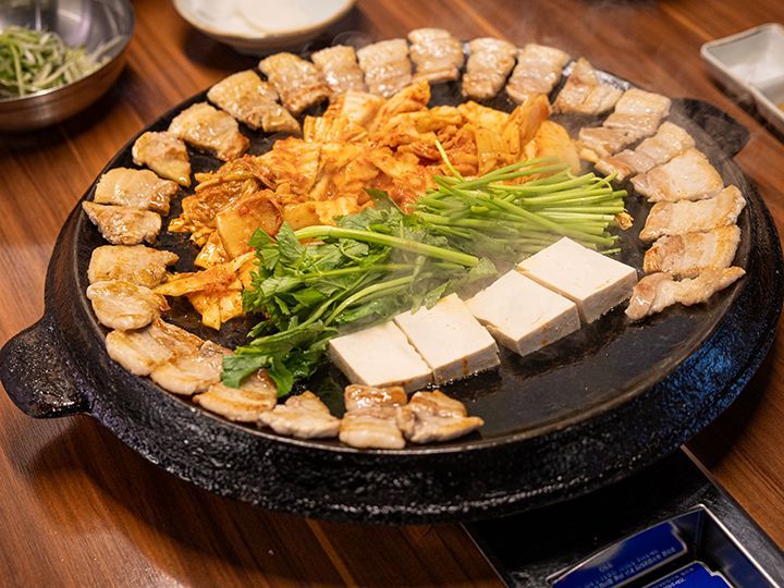 铣铁辛奇五花 明洞店