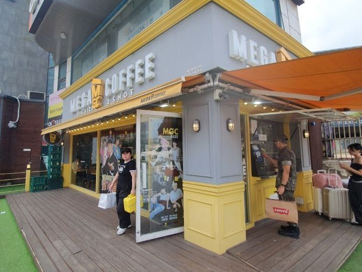 MEGA COFFEE 首尔站店