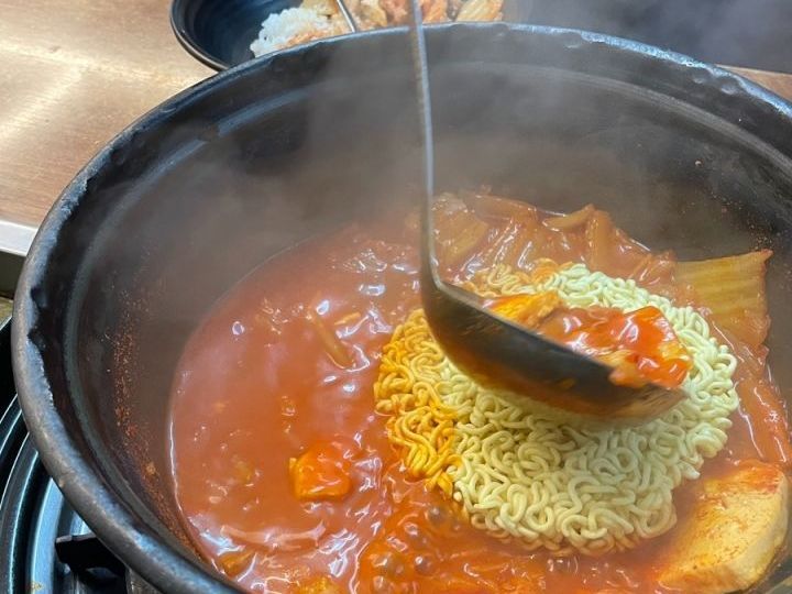 只要辛奇先生 东大笔洞店_韩国美食_韩国旅游网-韩巢