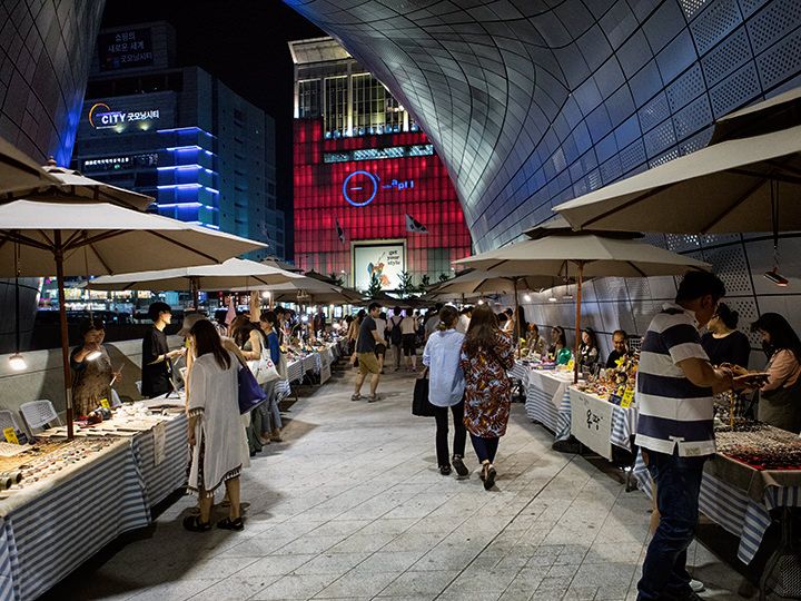 首尔夜猫子夜市＠DDP青春T台夜市