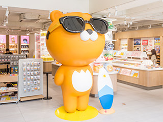 KAKAO FRIENDS STORE 江南旗舰店