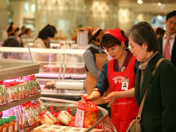 乐天百货总店 地下食品街